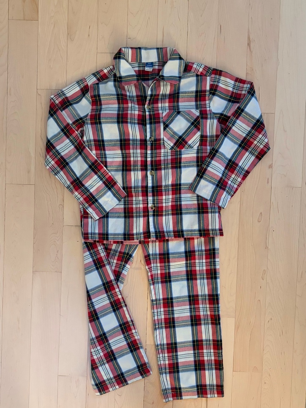 Old Navy Kids Flannel Plaid Pajama Set - Medium (8)